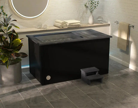 Selbstkühlende Eisbadewanne
