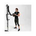 Force USA G6 Jammer Arms an einem All-In-One Trainer, bereit für intensive Kraftübungen.